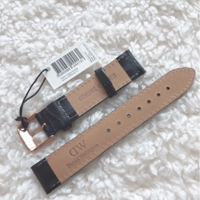 Daniel Wellington(ダニエルウェリントン)の【アリエル様専用】ダニエルウェリントン 付け替えレザーベルト レディースのファッション小物(腕時計)の商品写真