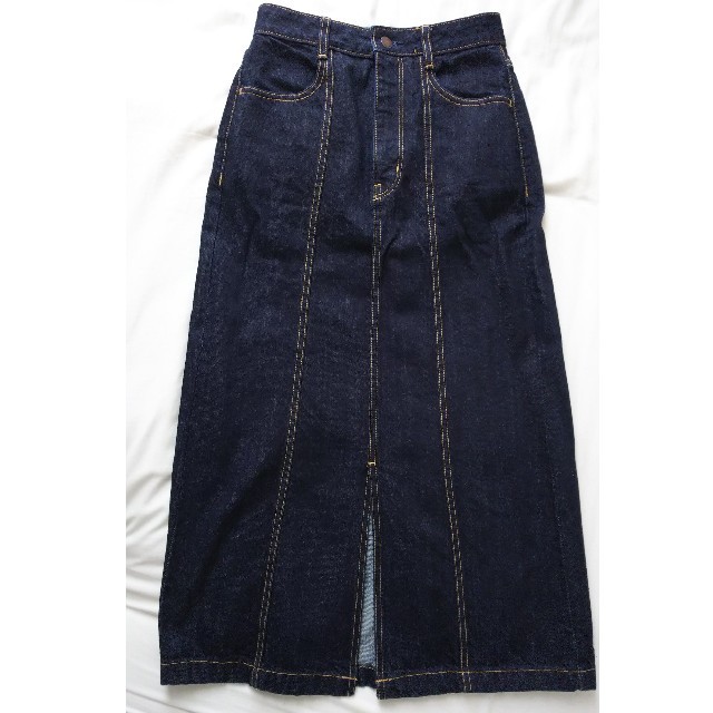 GU(ジーユー)のデニムロングスカート インディゴ long denim skirt indigo レディースのスカート(ロングスカート)の商品写真