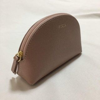 フルラ(Furla)の新品未使用品！　フルラ　FURLA　ミニ　ポーチ　ピンクベージュ！(ポーチ)