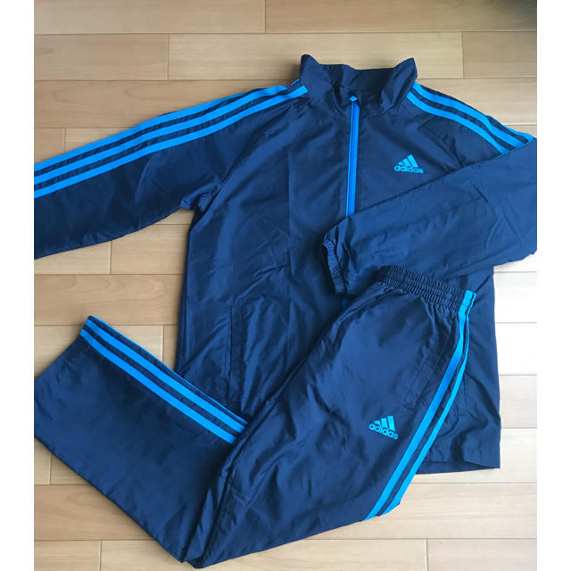 adidas(アディダス)のadidas ウィンドブレーカー上下　140cm キッズ/ベビー/マタニティのキッズ服男の子用(90cm~)(ジャケット/上着)の商品写真