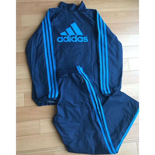 adidas(アディダス)のadidas ウィンドブレーカー上下　140cm キッズ/ベビー/マタニティのキッズ服男の子用(90cm~)(ジャケット/上着)の商品写真