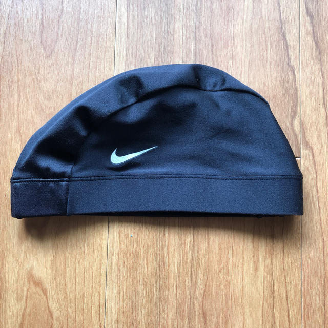 NIKE(ナイキ)のスイムキャップ キッズ/ベビー/マタニティのこども用ファッション小物(帽子)の商品写真