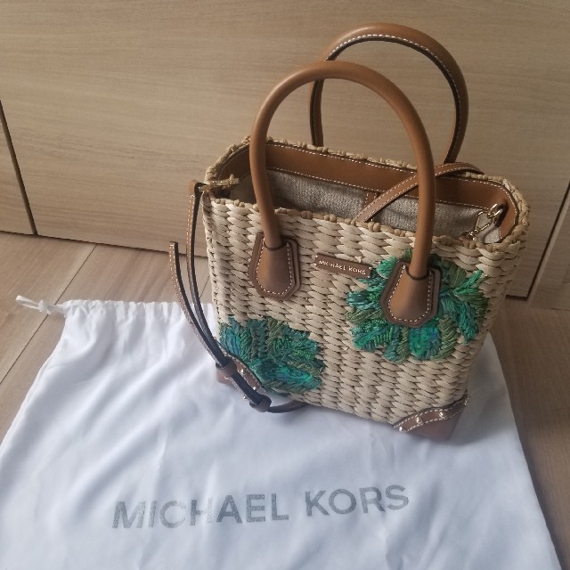 ショルダーバッグMICHAEL KORSマイケルコースモンステラかごバッグショルダー