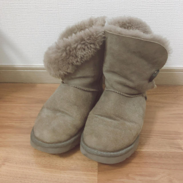 UGG(アグ)のアグ　 レディースの靴/シューズ(ブーツ)の商品写真