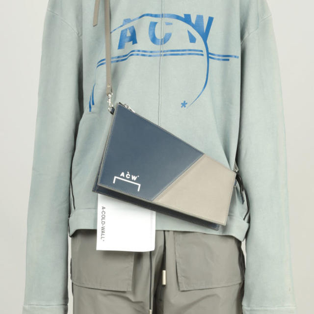 RAF SIMONS(ラフシモンズ)のA-COLD-WALL* ショルダーバック　ACW メンズのバッグ(ショルダーバッグ)の商品写真