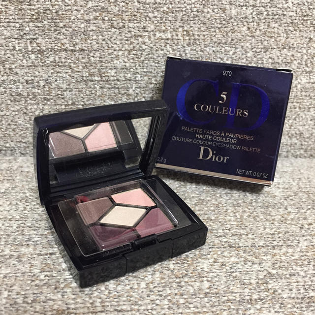 Dior(ディオール)のDior ミニアイシャドウパレット コスメ/美容のベースメイク/化粧品(アイシャドウ)の商品写真