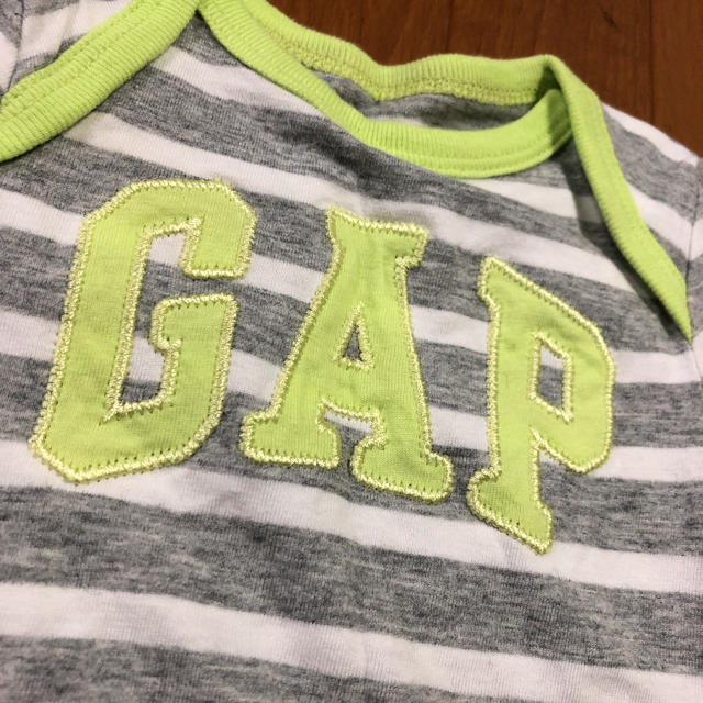 GAP(ギャップ)のギャップ ベビー 60cm ほぼ未使用 新品 美品 キッズ/ベビー/マタニティのベビー服(~85cm)(ロンパース)の商品写真