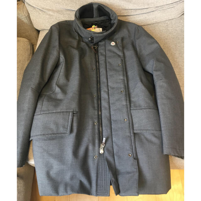 MONCLER(モンクレール)のモンクレールウールコート中古品　サイズ3 メンズのジャケット/アウター(ステンカラーコート)の商品写真