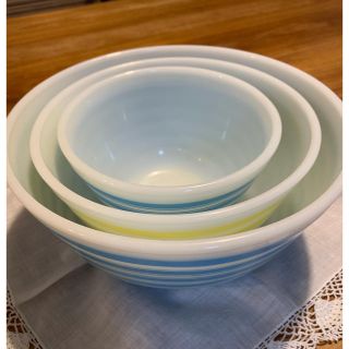 ファイヤーキング(Fire-King)のold pyrex ボウル 3セット(食器)