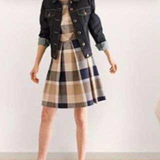 バーバリーブルーレーベル(BURBERRY BLUE LABEL)のタグ付き新品クレストブリッジ ワンピース(ひざ丈ワンピース)