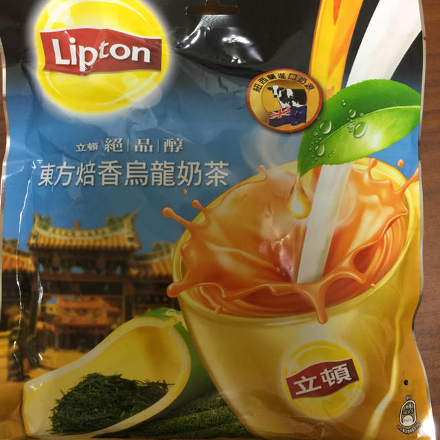 Unilever(ユニリーバ)のリプトン 台湾 ウーロンミルクティー 食品/飲料/酒の飲料(茶)の商品写真