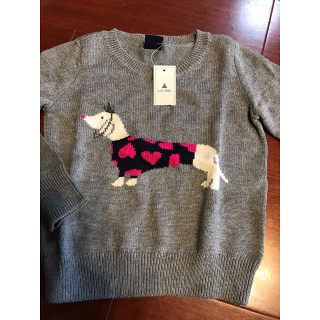 babyGAP(ベビーギャップ)のベビーギャップ セーター 100 新品未使用 キッズ/ベビー/マタニティのキッズ服女の子用(90cm~)(ニット)の商品写真