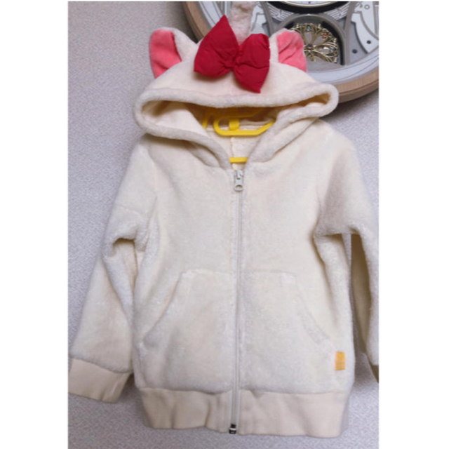 SunnyLandscape(サニーランドスケープ)のsunny landscape ディズニーマリーちゃんパーカー キッズ/ベビー/マタニティのキッズ服女の子用(90cm~)(ジャケット/上着)の商品写真