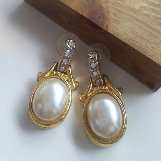 レトロなパールピアス(ピアス)