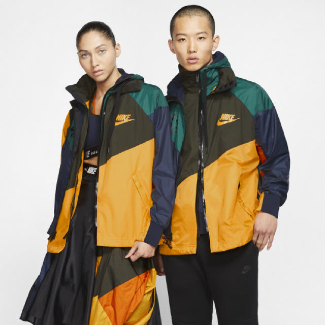 ナイロンジャケットsacai NIKE フーデッド アノラック XLサイズ