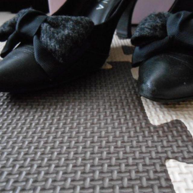 DIANA(ダイアナ)の値下げ ダイアナ リボン付 パンプス 22.5cm スエード素材 ブラック レディースの靴/シューズ(ハイヒール/パンプス)の商品写真