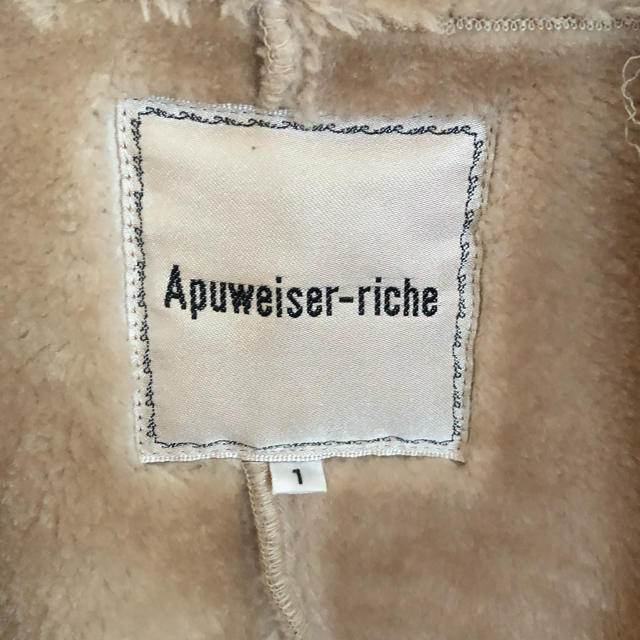 Apuweiser-riche(アプワイザーリッシェ)のムートンコート レディースのジャケット/アウター(ムートンコート)の商品写真