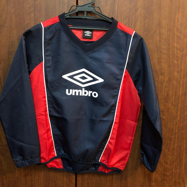 UMBRO(アンブロ)のanpnmn様専用Umbro セット スポーツ/アウトドアのサッカー/フットサル(ウェア)の商品写真