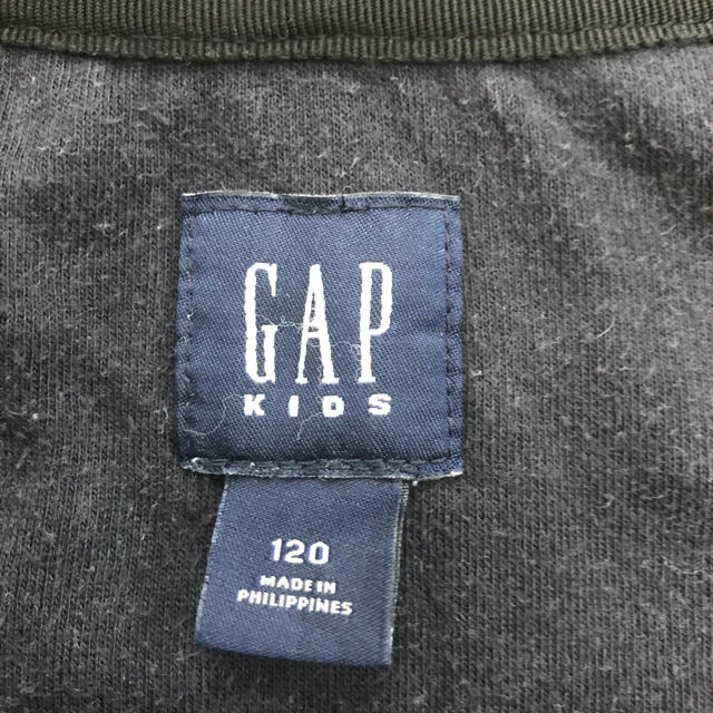 GAP(ギャップ)の子供服を 120 パーカー GAP キッズ/ベビー/マタニティのキッズ服男の子用(90cm~)(ジャケット/上着)の商品写真