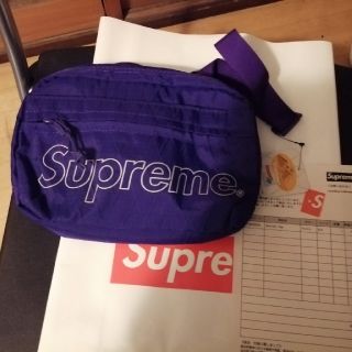 シュプリーム(Supreme)の18aw supreme ショルダーバッグ　紫(ウエストポーチ)