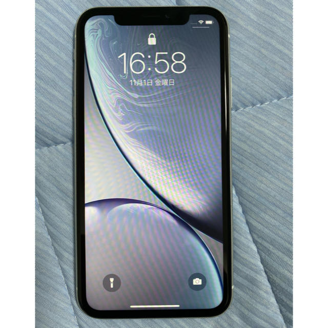 iPhone(アイフォーン)のiPhone XR 256GB ホワイト docomo スマホ/家電/カメラのスマートフォン/携帯電話(スマートフォン本体)の商品写真