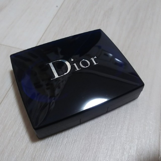 Christian Dior(クリスチャンディオール)のmasami様専用 Dior アイシャドウ コスメ/美容のベースメイク/化粧品(アイシャドウ)の商品写真