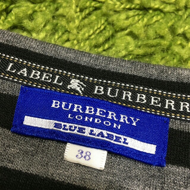 BURBERRY BLUE LABEL(バーバリーブルーレーベル)のラビ様専用　再度お値引き9 レディースのトップス(チュニック)の商品写真