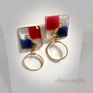 ハンドメイド　ピアス(ピアス)