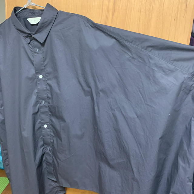 Jieda(ジエダ)のJieDa アシンメトリーシャツ メンズのトップス(Tシャツ/カットソー(半袖/袖なし))の商品写真