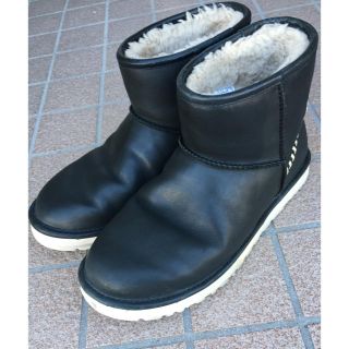 アグ(UGG)のugg  クラシックミニデコ　スムースレザーBK/WH(ブーツ)