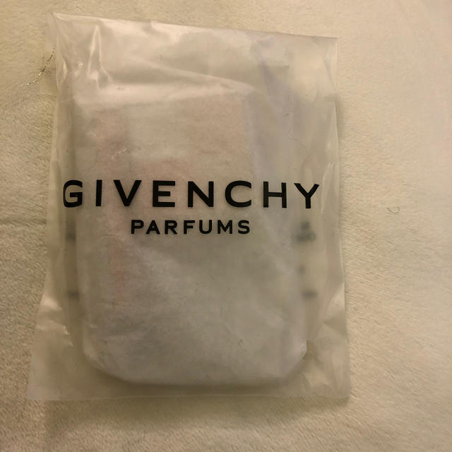 GIVENCHY(ジバンシィ)のジバンシーキーチャーム  レディースのファッション小物(キーホルダー)の商品写真