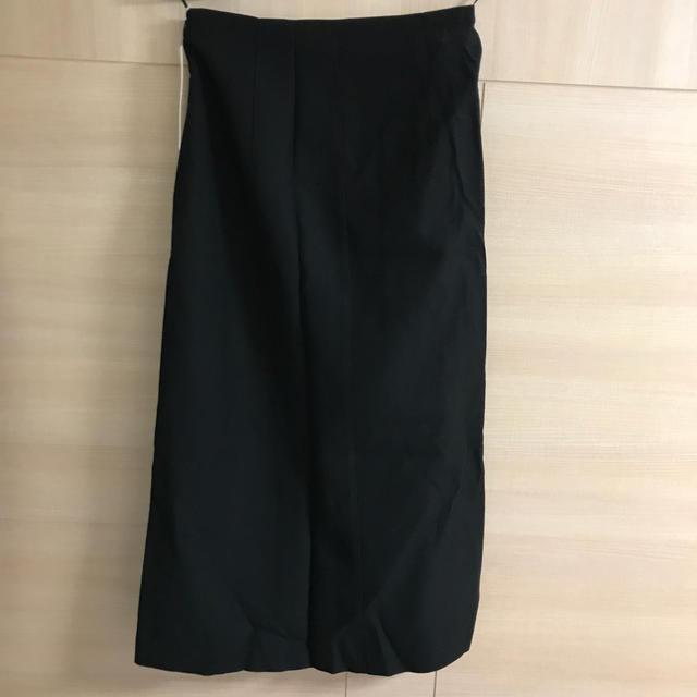 GU(ジーユー)のGU レディースのスカート(ひざ丈スカート)の商品写真