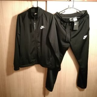 ナイキ(NIKE)の新品 NIKE セットアップジャージ(ジャージ)