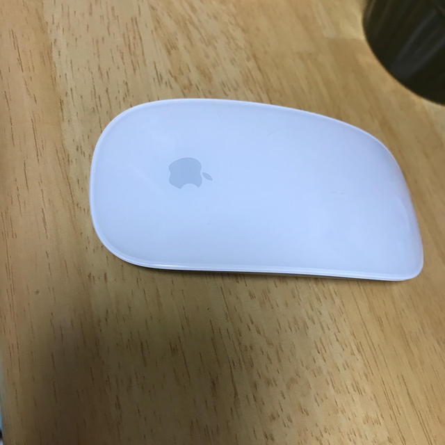 Mac (Apple)(マック)のMagic Mouse 旧型 apple純正 スマホ/家電/カメラのPC/タブレット(PC周辺機器)の商品写真