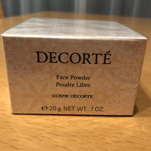 新品　コスメデコルテ COSME DECORTE フェイスパウダー