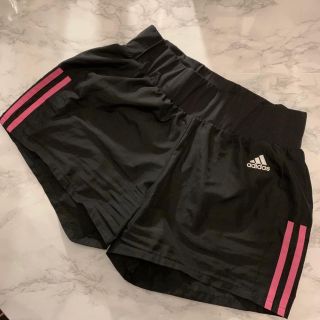 アディダス(adidas)のアディダス　ショートパンツ　レディース　ピンク(ウェア)