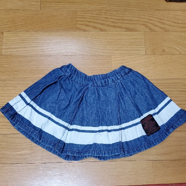 JUNK STORE(ジャンクストアー)の美品！スカート キッズ/ベビー/マタニティのキッズ服女の子用(90cm~)(スカート)の商品写真