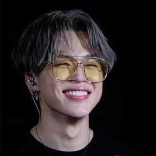 防弾少年団 Bts Bts Jimin 着用サングラス イエローの通販 ラクマ