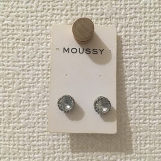 マウジー(moussy)の【MOUSSY】未使用 ビジュー ピアス(ピアス)