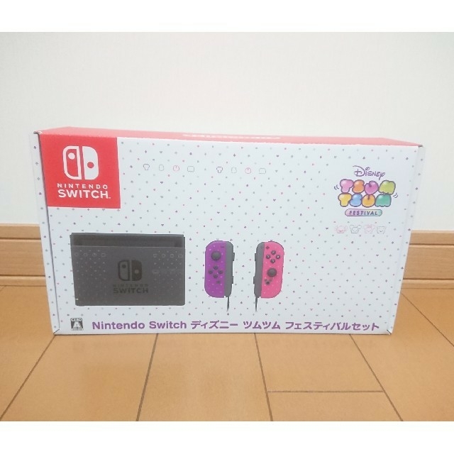 Nintendo Switch(ニンテンドースイッチ)の新品･未使用 ニンテンドースイッチ 本体 ツムツムVer & ネオン セット エンタメ/ホビーのゲームソフト/ゲーム機本体(家庭用ゲーム機本体)の商品写真