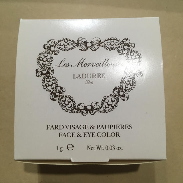 LADUREE(ラデュレ)のラデュレ  ハイライト パウダー LADUREE  コスメ/美容のベースメイク/化粧品(フェイスパウダー)の商品写真