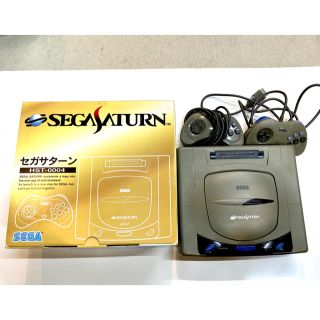 セガ(SEGA)のセガサターン　SEGA  コントローラー2個(家庭用ゲーム機本体)