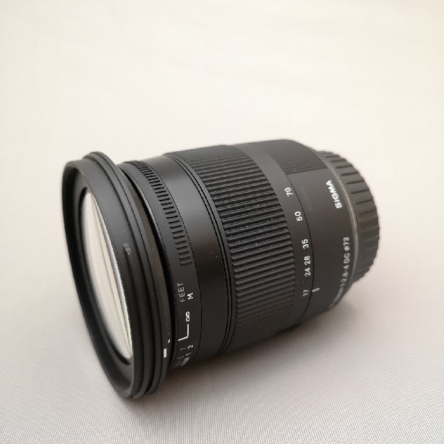 SIGMA(シグマ)のSIGMA シグマ 17-70mm F2.8-4 DC MACRO キヤノンEF スマホ/家電/カメラのカメラ(レンズ(ズーム))の商品写真