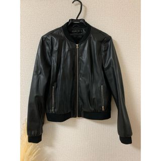 ザラ(ZARA)のZARA ザラ　フェイクレザー　ブルゾン　ジャケット　ブラック　L レディース(ブルゾン)