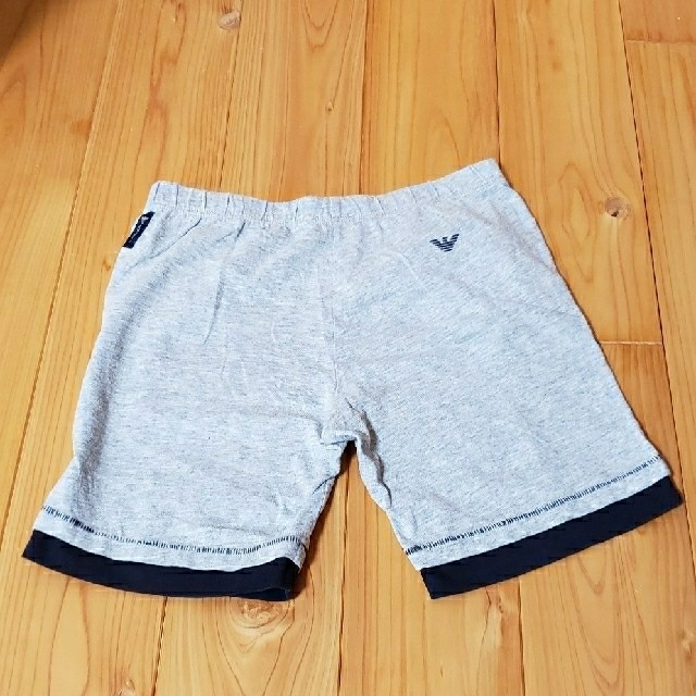 ARMANI JUNIOR(アルマーニ ジュニア)の80.短パンセット　106 キッズ/ベビー/マタニティのキッズ服男の子用(90cm~)(パンツ/スパッツ)の商品写真