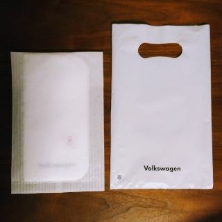 フォルクスワーゲン(Volkswagen)の【フォルクスワーゲン】ノベルティ　高品質ハンドタオル（未開封）(タオル/バス用品)