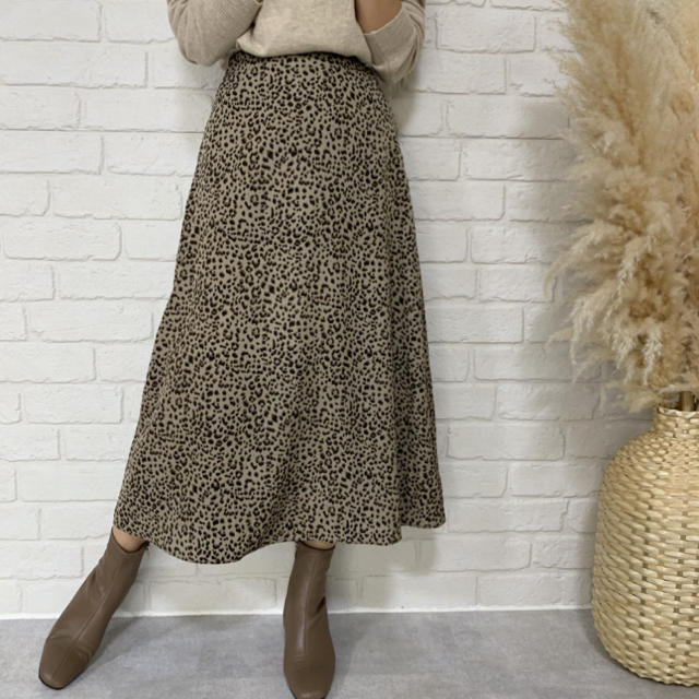 BLATEセミフレア美ラインレオパードスカート レディースのスカート(ロングスカート)の商品写真