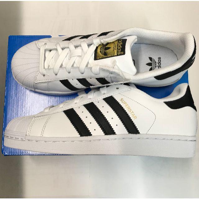 adidas(アディダス)の新品☆アディダス スーパースター J ホワイト／ブラック レディースの靴/シューズ(スニーカー)の商品写真