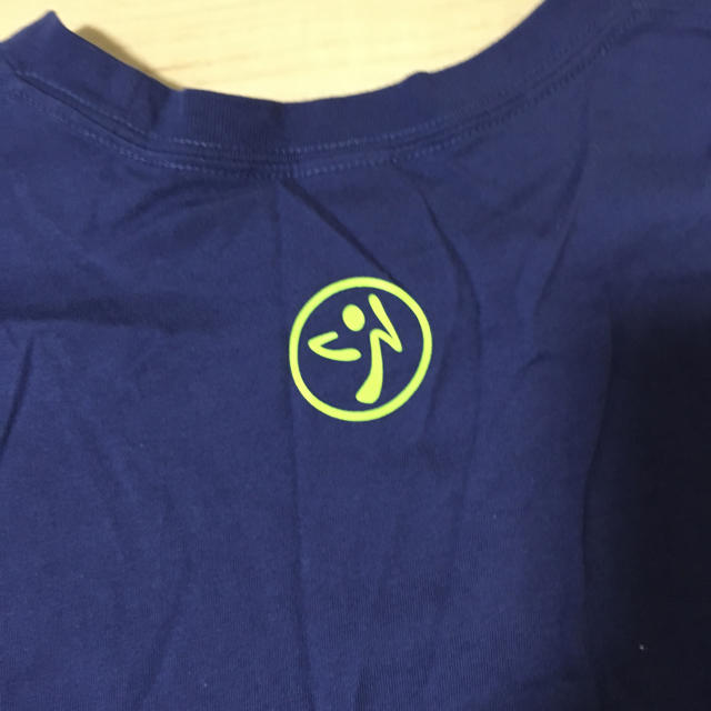 Zumba(ズンバ)の【1回使用】ZUMBA ユニセックス カラフルロゴTシャツ レディースのトップス(Tシャツ(半袖/袖なし))の商品写真