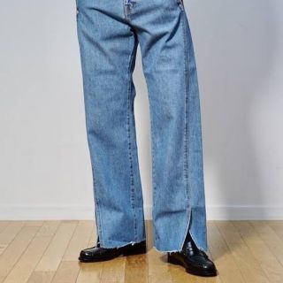 ジエダ(Jieda)のKaiko BUG DENIM FULLWASH スリット デニムパンツ(デニム/ジーンズ)